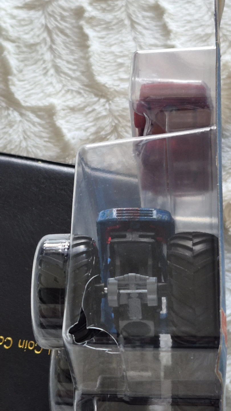Hot Wheels Monster Trucks Race Ace - photo 4