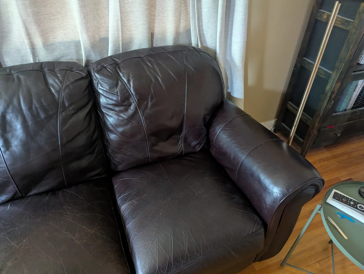 Dark Brown leather sofa - photo 3
