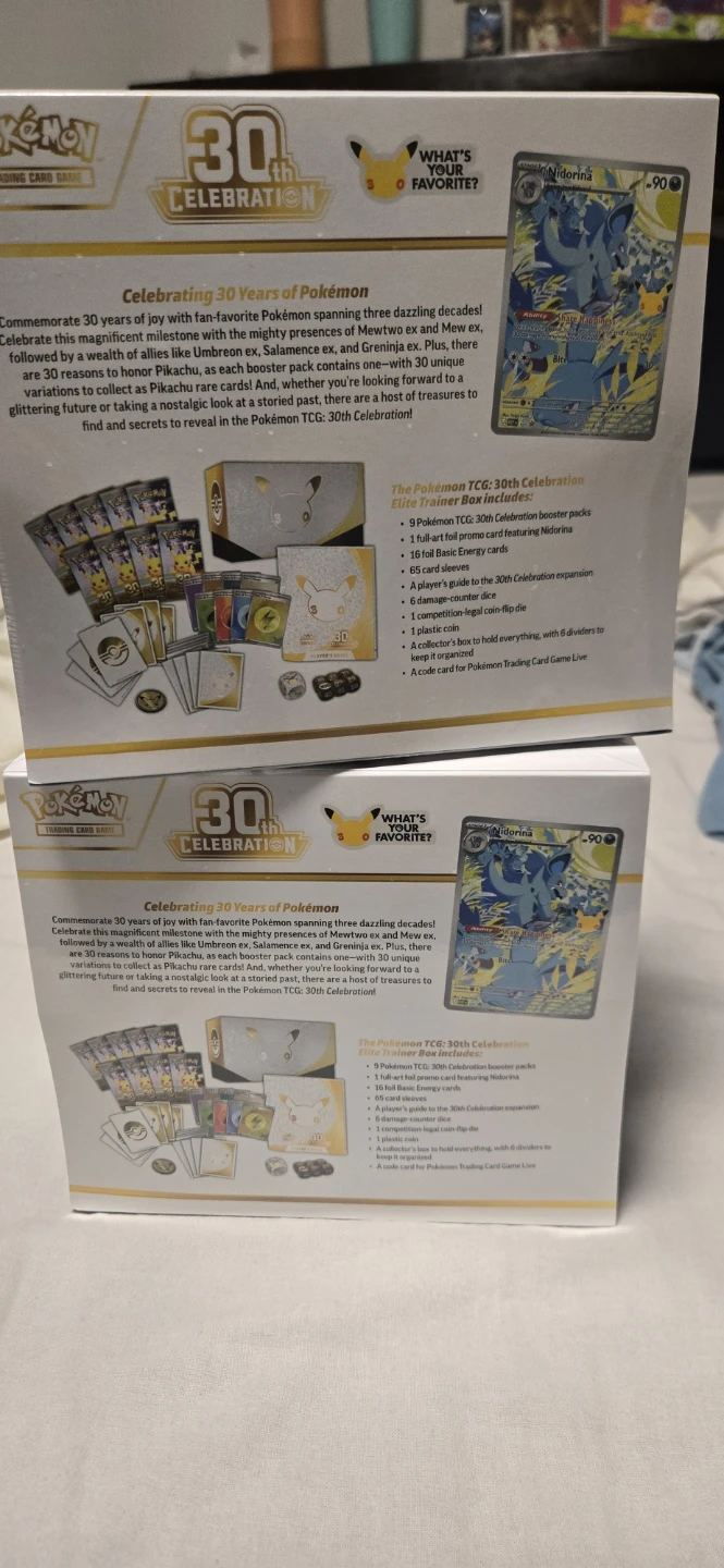 Pokemon TCG 30th Celebration Elite Trainer Box - photo 4