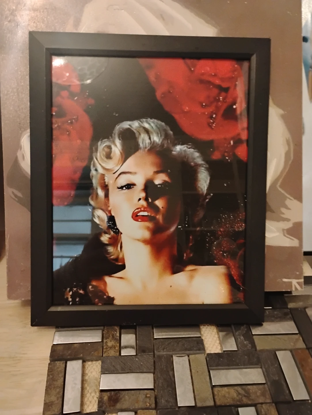 Marilyn Monroe Framed Wall Art Collection - photo 3