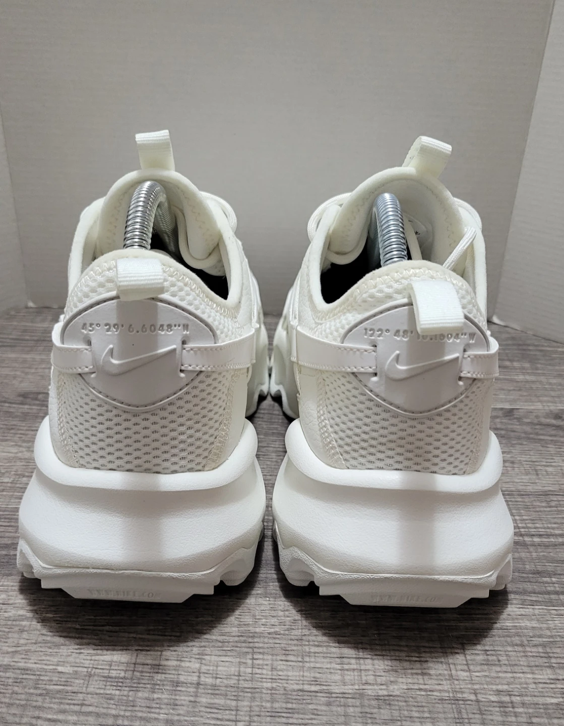 Nike TC 7900 Sneakers White Size 10.5 women - photo 4