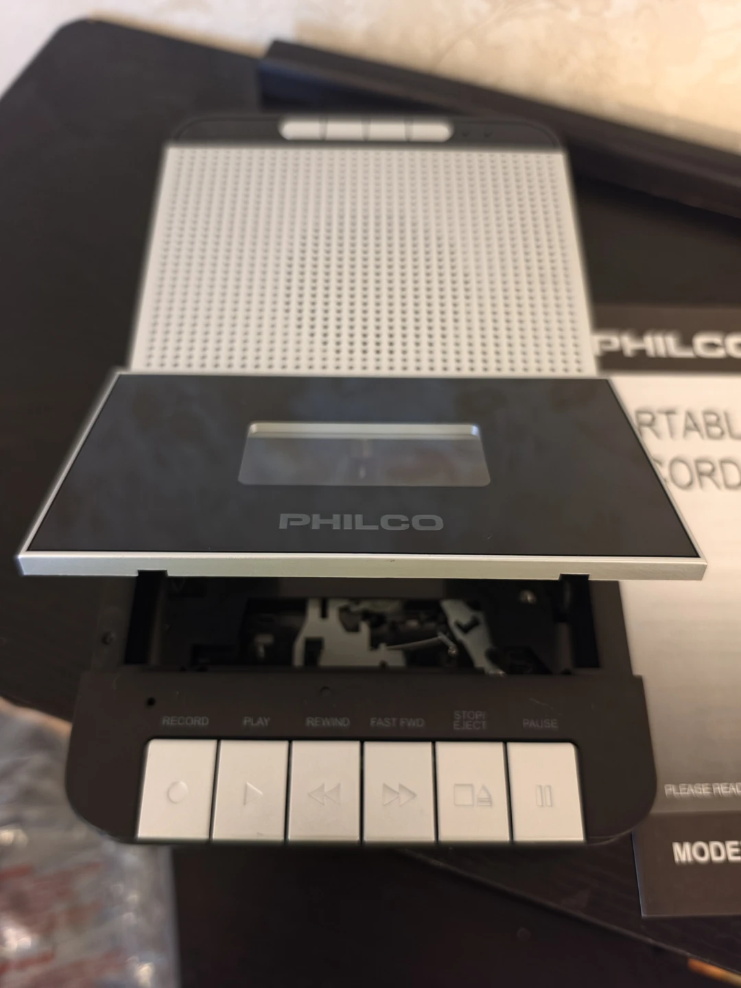 Philco PDR2200 Portable Cassette Recorder/Player – NEW - photo 2