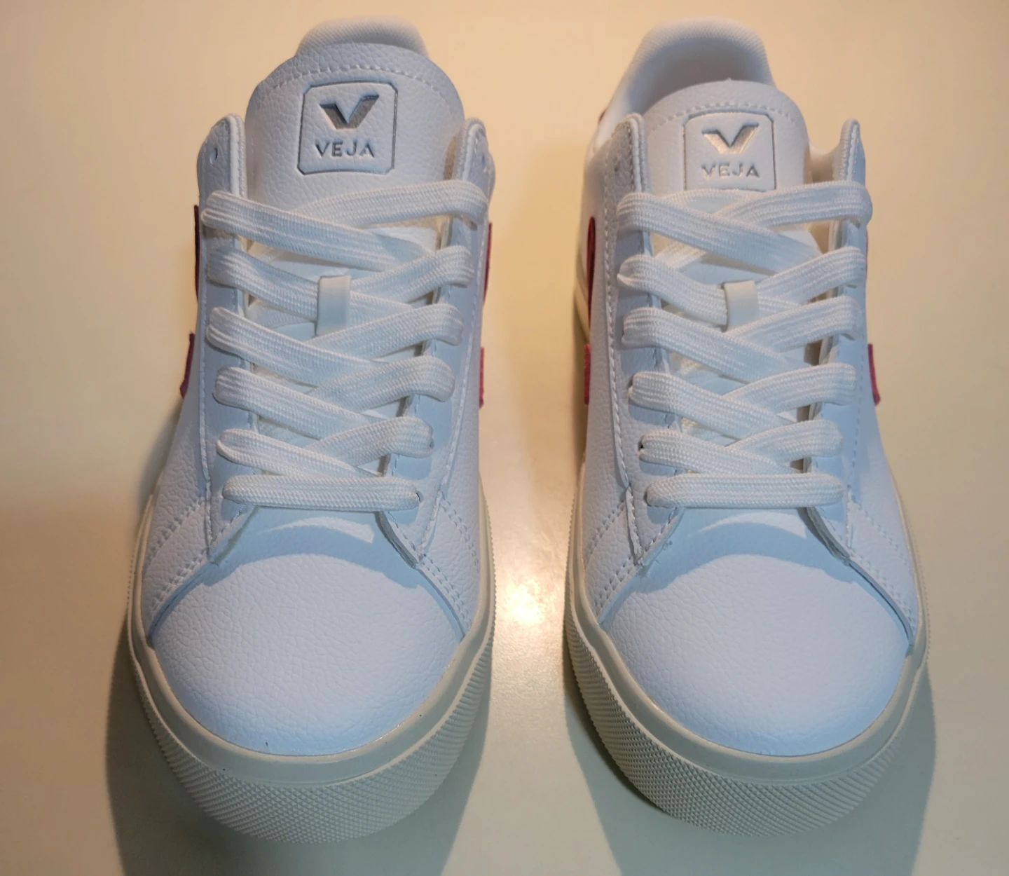 Veja campo sneakers white/red Mens Sz 7 / Equal to women Sz 9 - photo 3