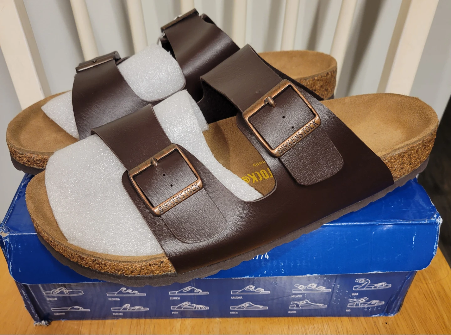 NEW Birkenstock Men’s Arizona Sandals Brown Size 44 / 11