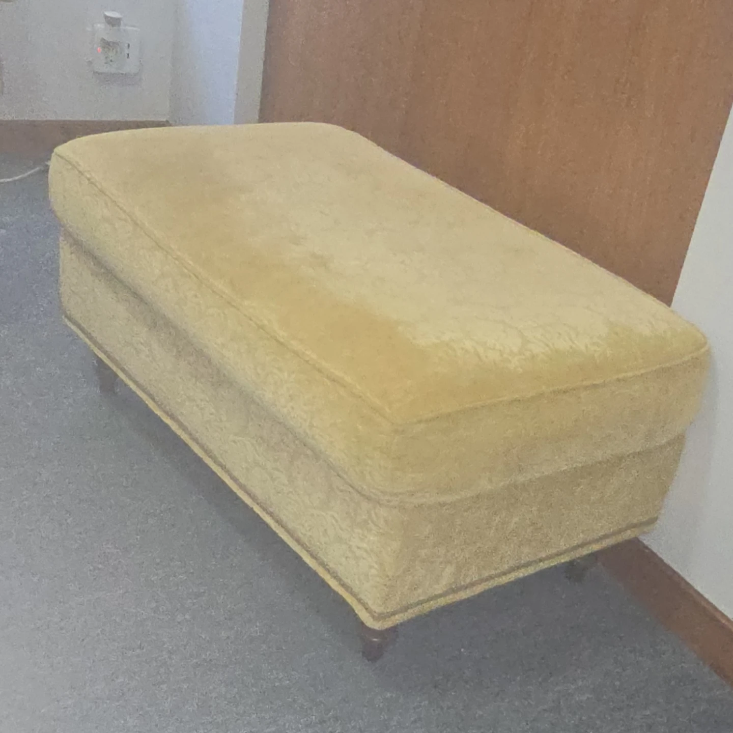 Two Vintage Wingback Chairs and Ottoman - photo 5
