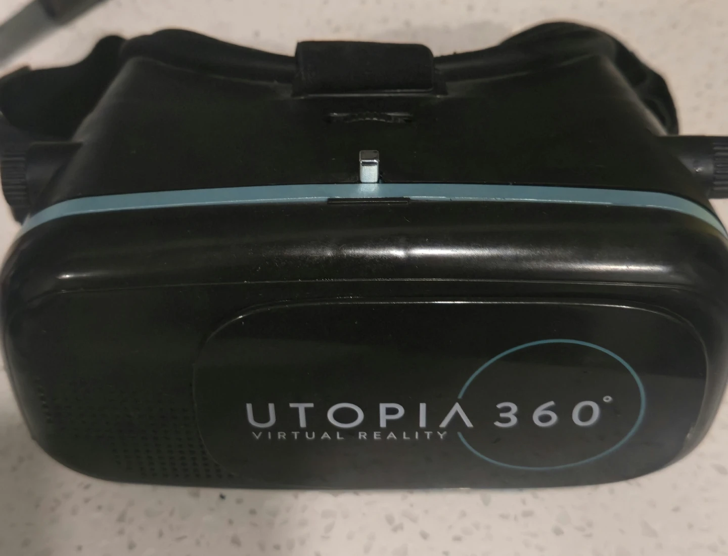 Utopia 360 Virtual Reality Headset