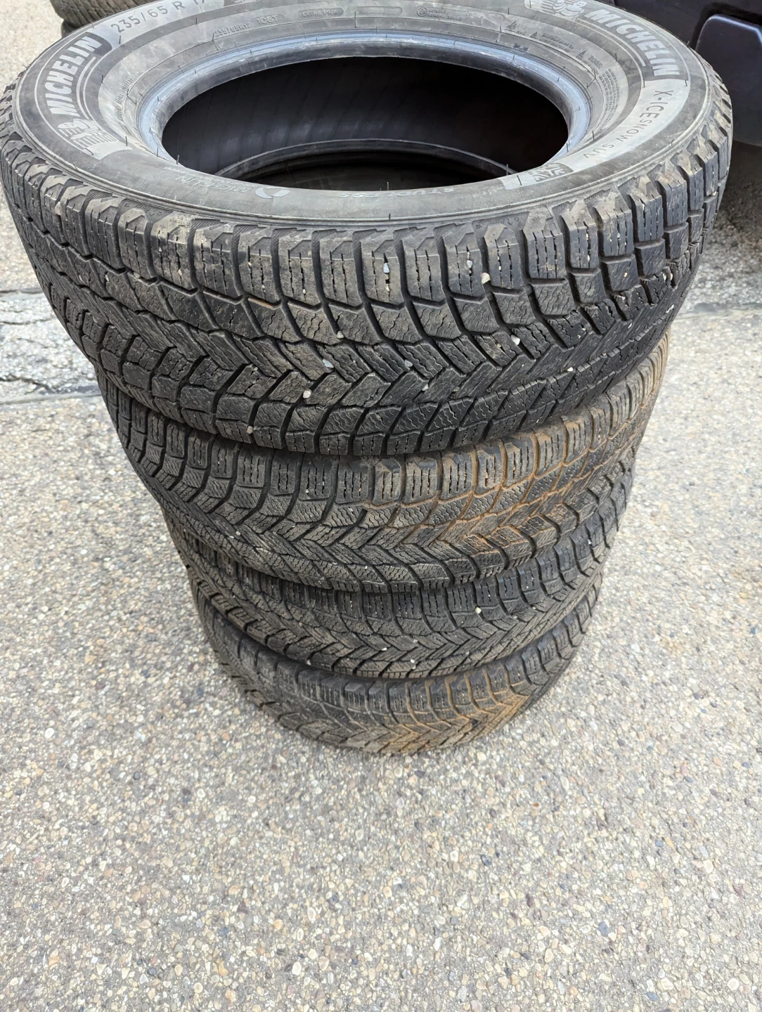 235/65R17 Michelin X-Ice Snow SUV