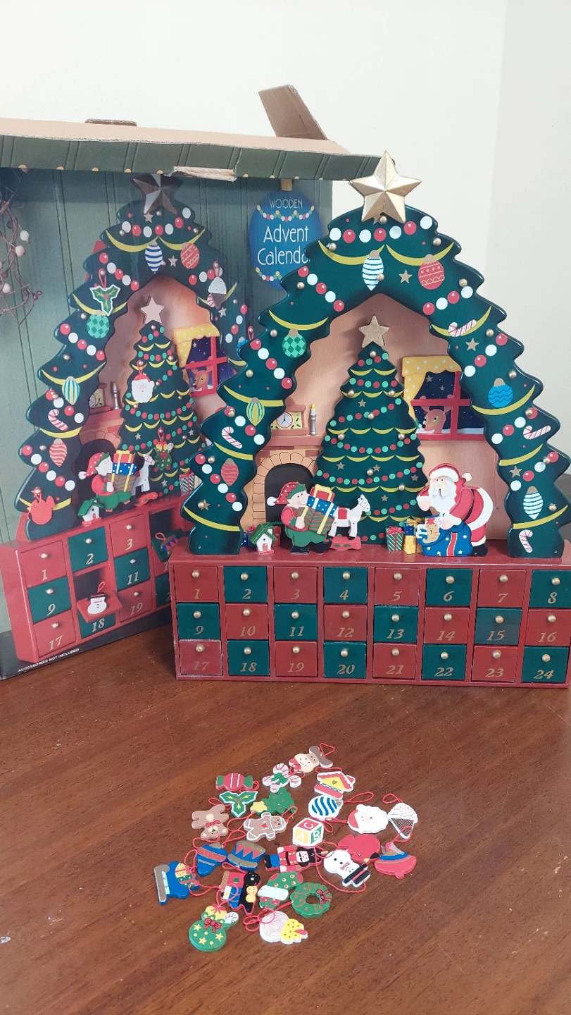 Wooden Christmas Advent Calendar - photo 4