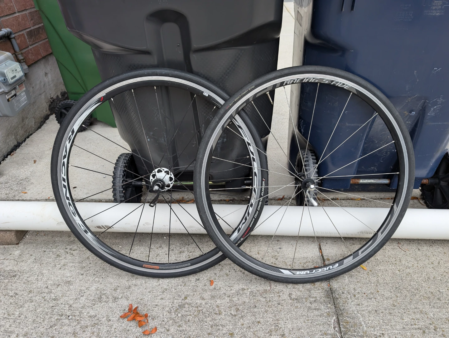 Fulcrum Racing 3 & Racing S-Five 700c Road Wheelset with Tires