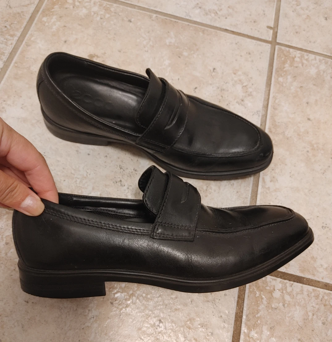 Leather Loafers Size 5