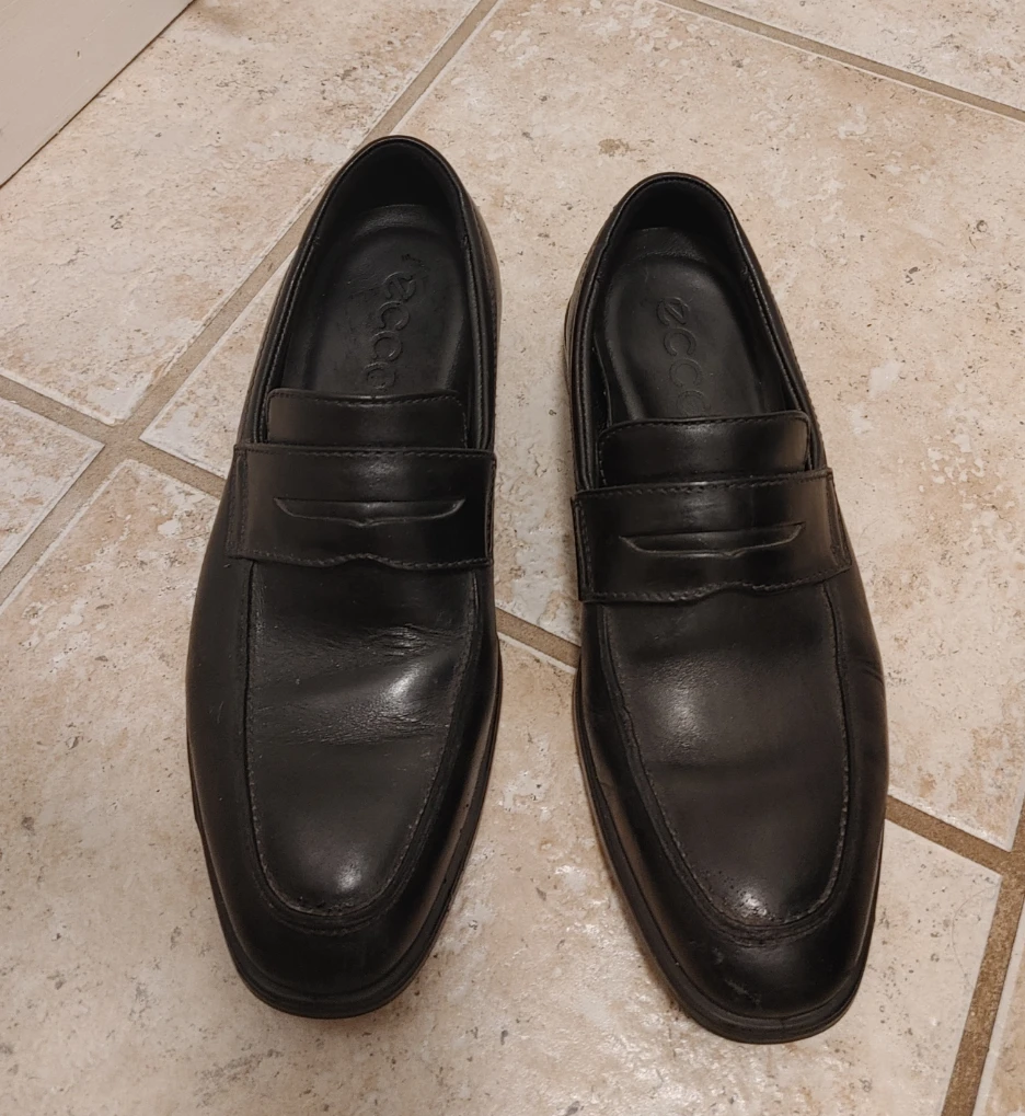 Leather Loafers Size 5 - photo 2