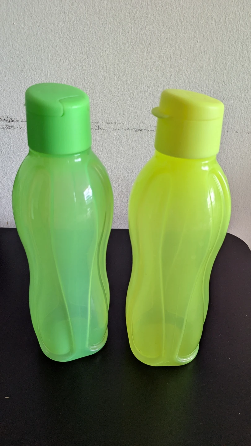 Set of 2 Tupperware Water Bottles