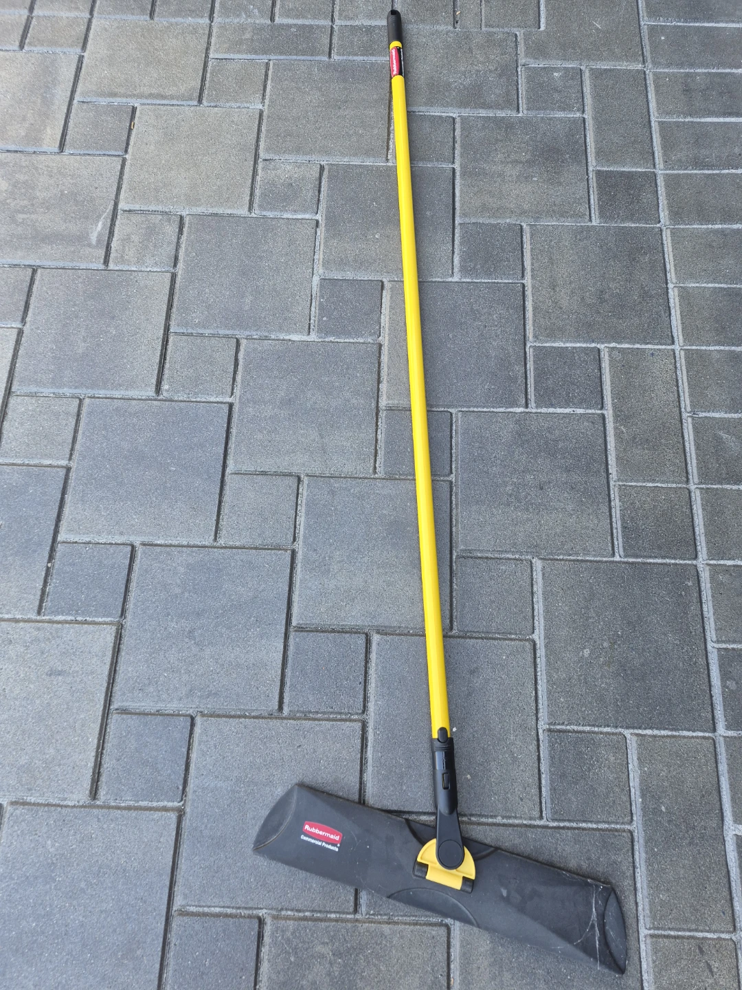 Rubbermaid Commercial Dust Mop - photo 2