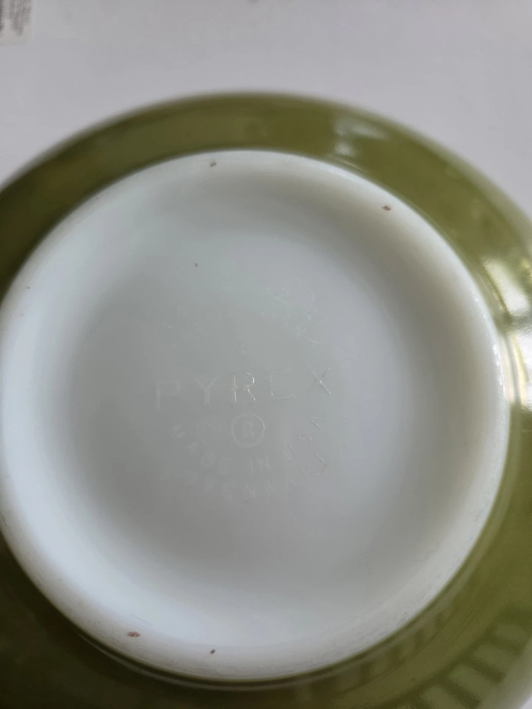 Vintage Pyrex Green Mixing Bowl - photo 5