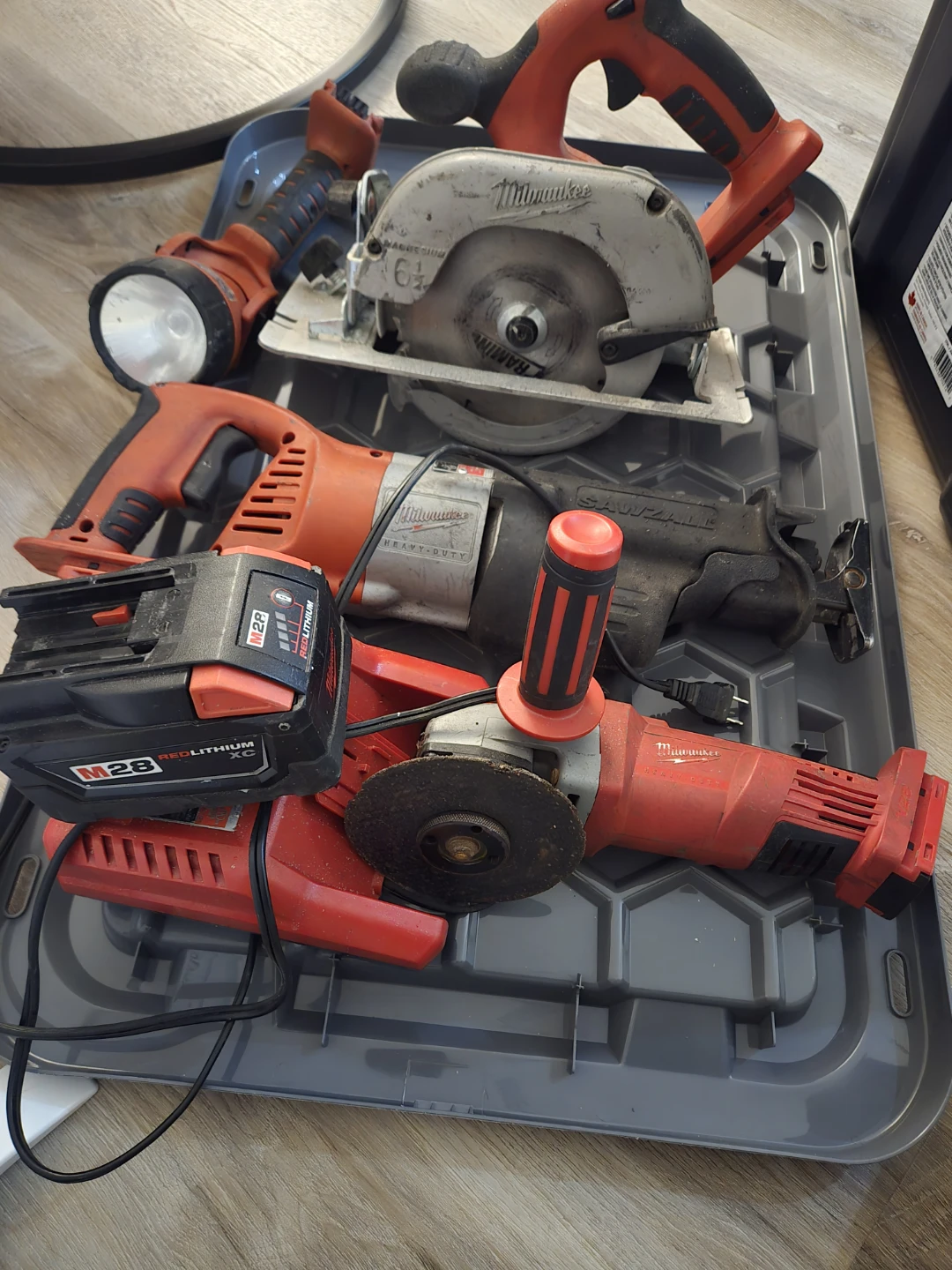 Milwaukee M28 Cordless Power Tool Bundle - photo 2