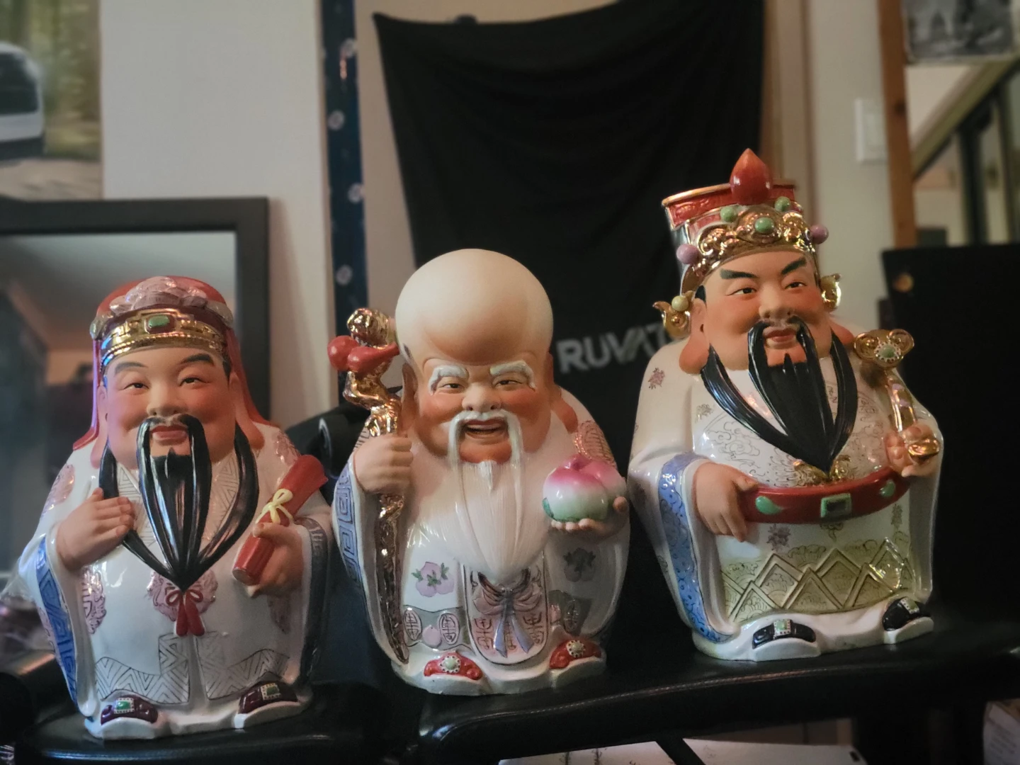 Set of 3 Chinese God Figurines - photo 2