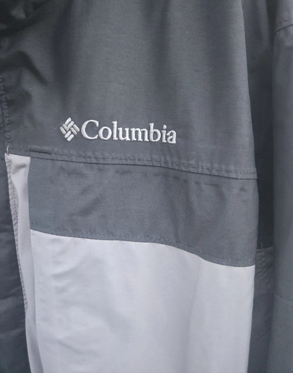 Men's Columbia Large Black Coat.  Omni-Tech Ski/Winter. EUC - photo 3