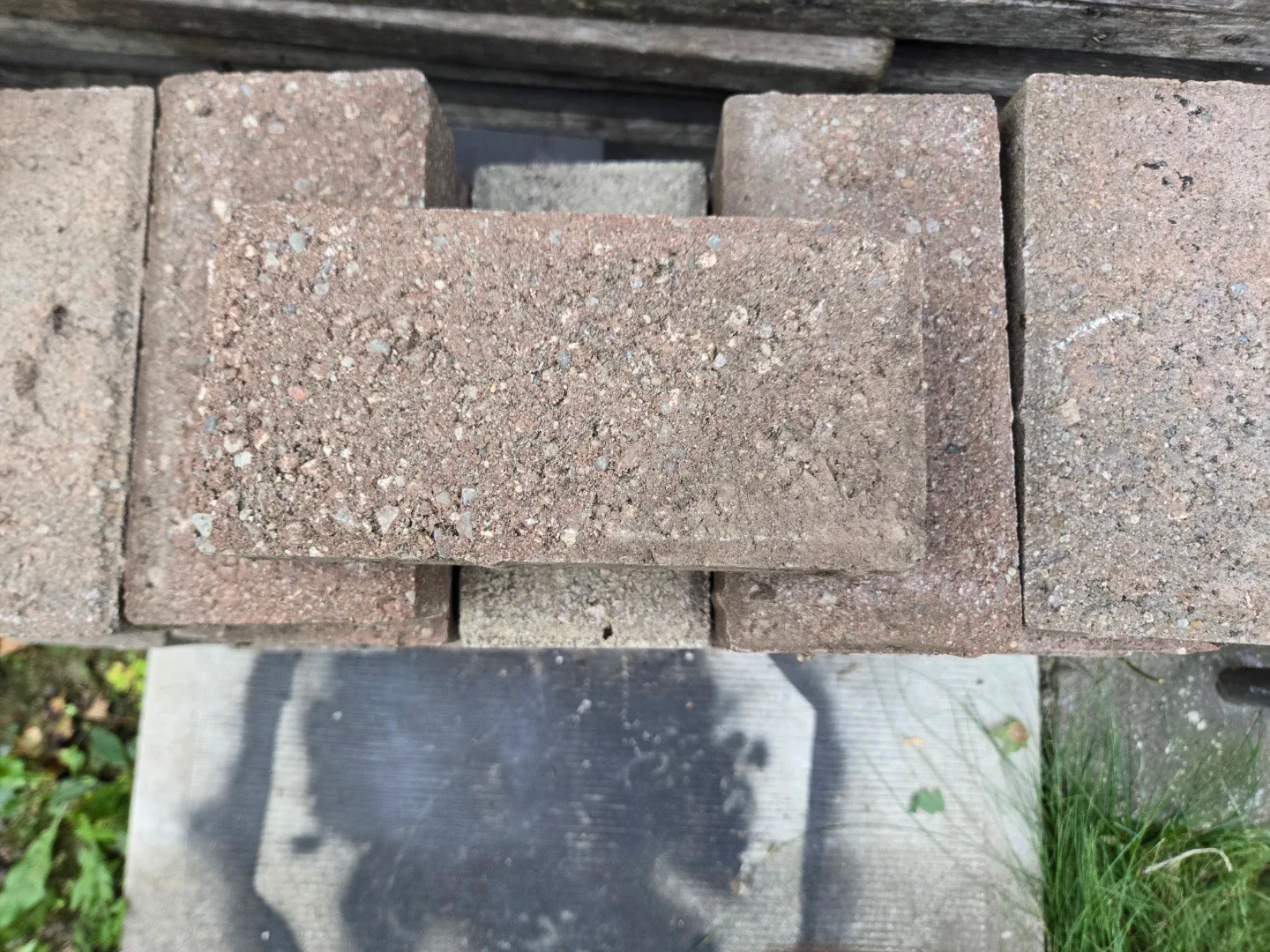 74 Concrete Paver Bricks 8X4" - photo 2