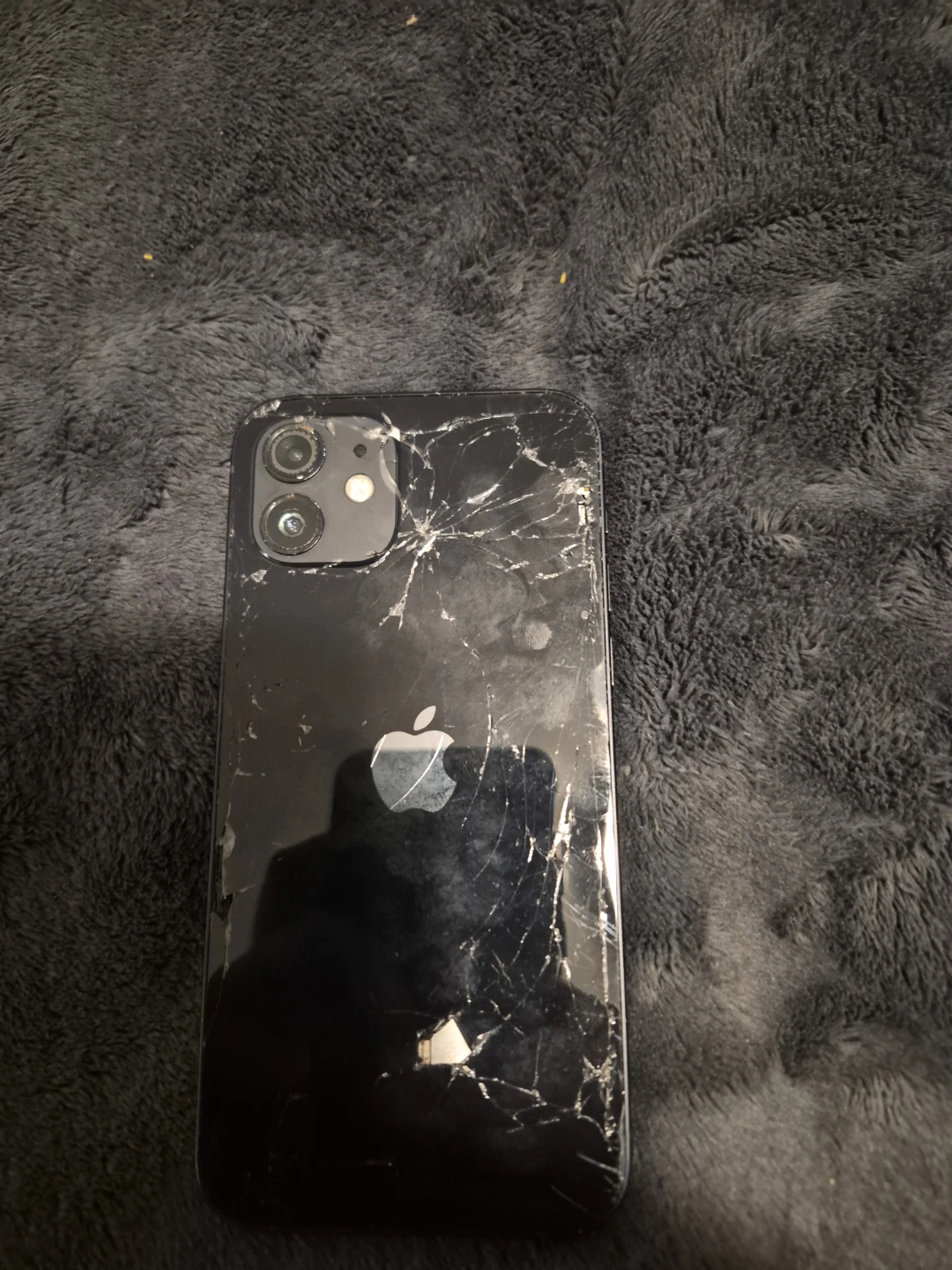 Iphone 12 - photo 2