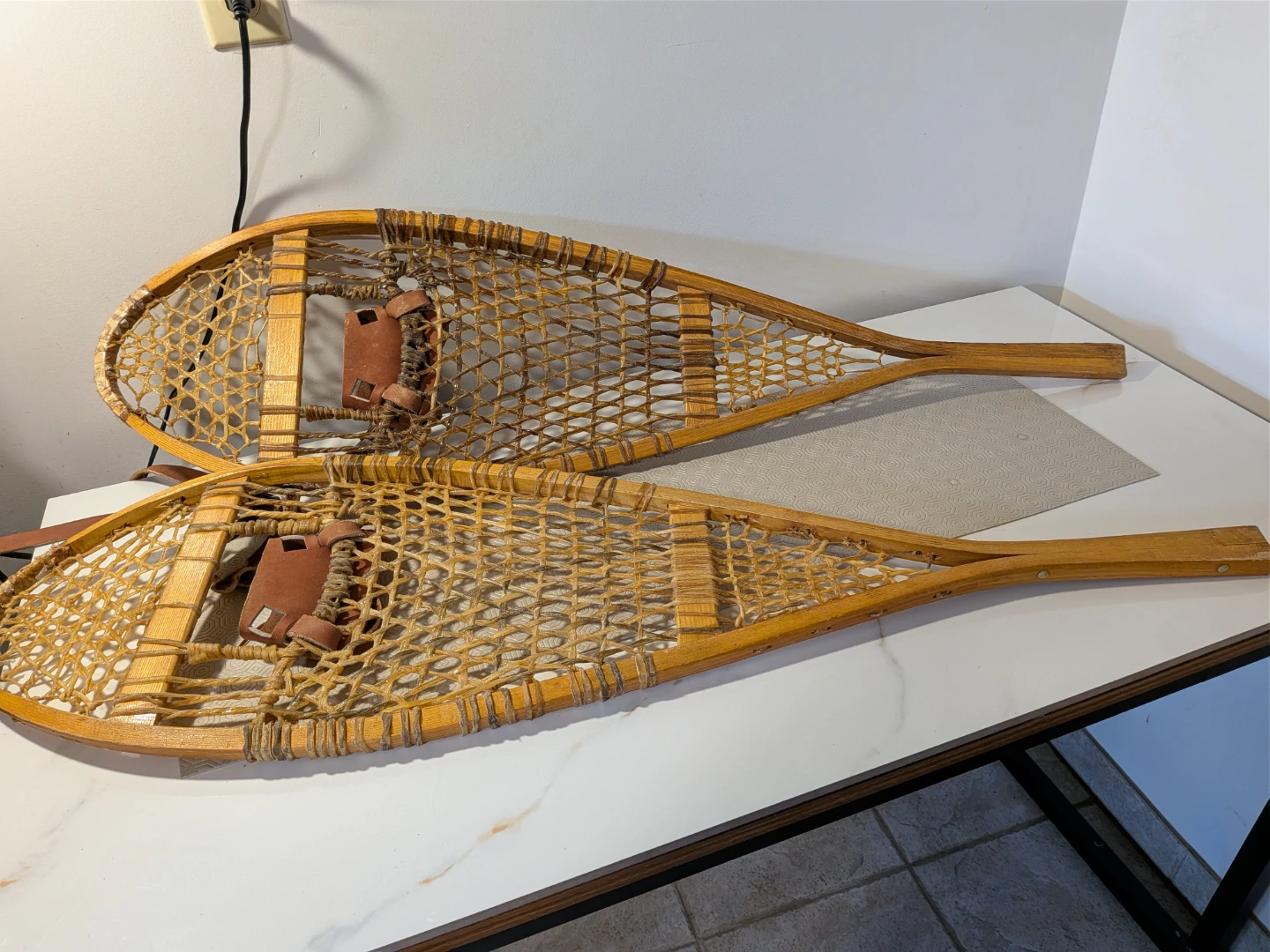 Vintage Wooden Snowshoes - photo 4