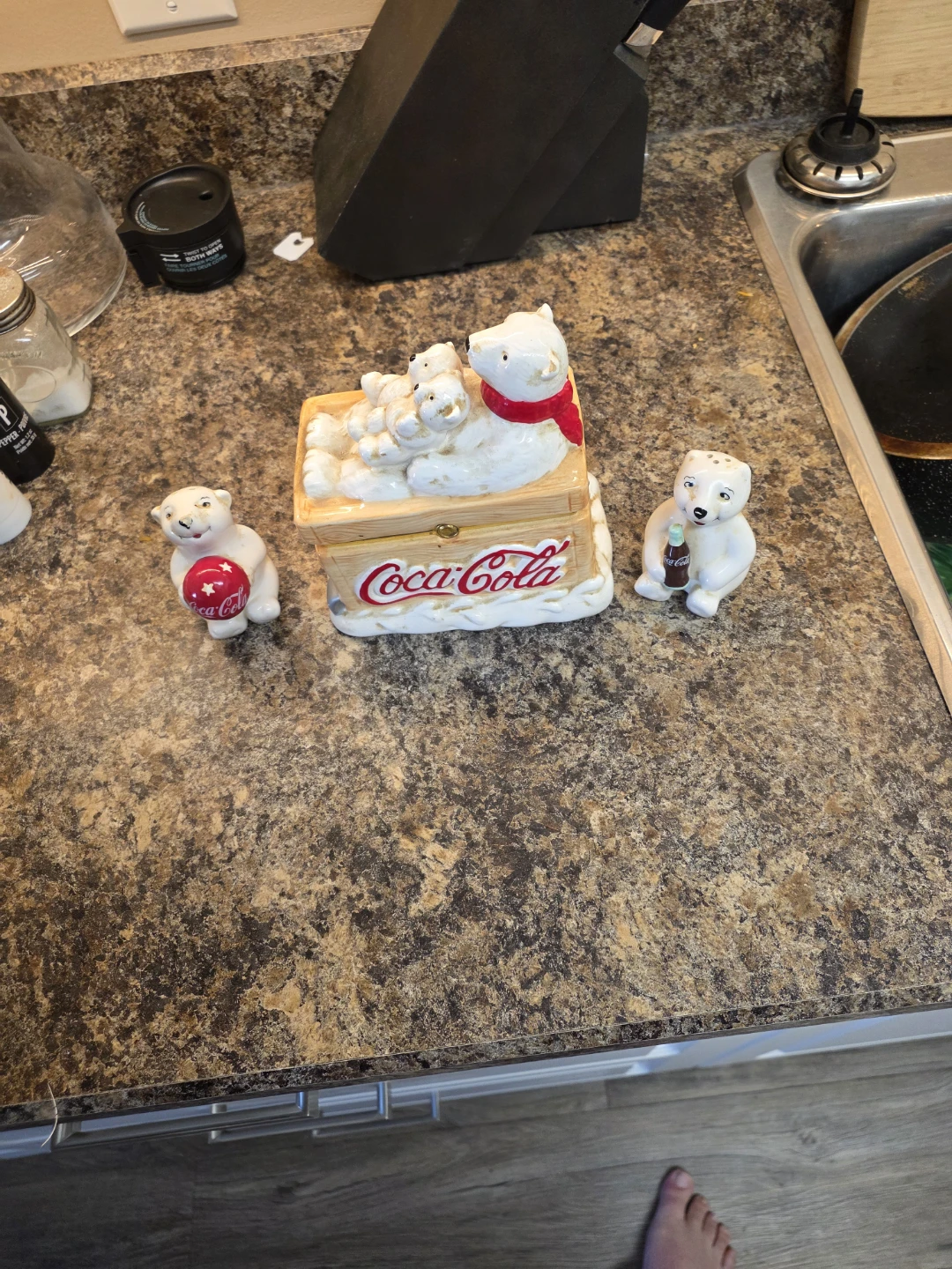 Coca-Cola Polar Bear Ceramic Salt and Pepper Shaker Set