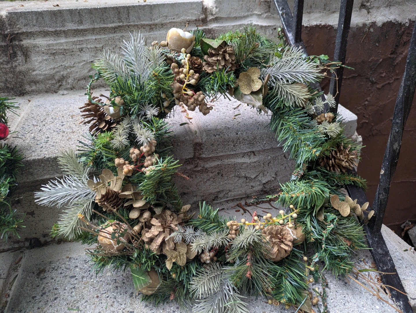 Artificial Decorative Holiday Wreath Christmas