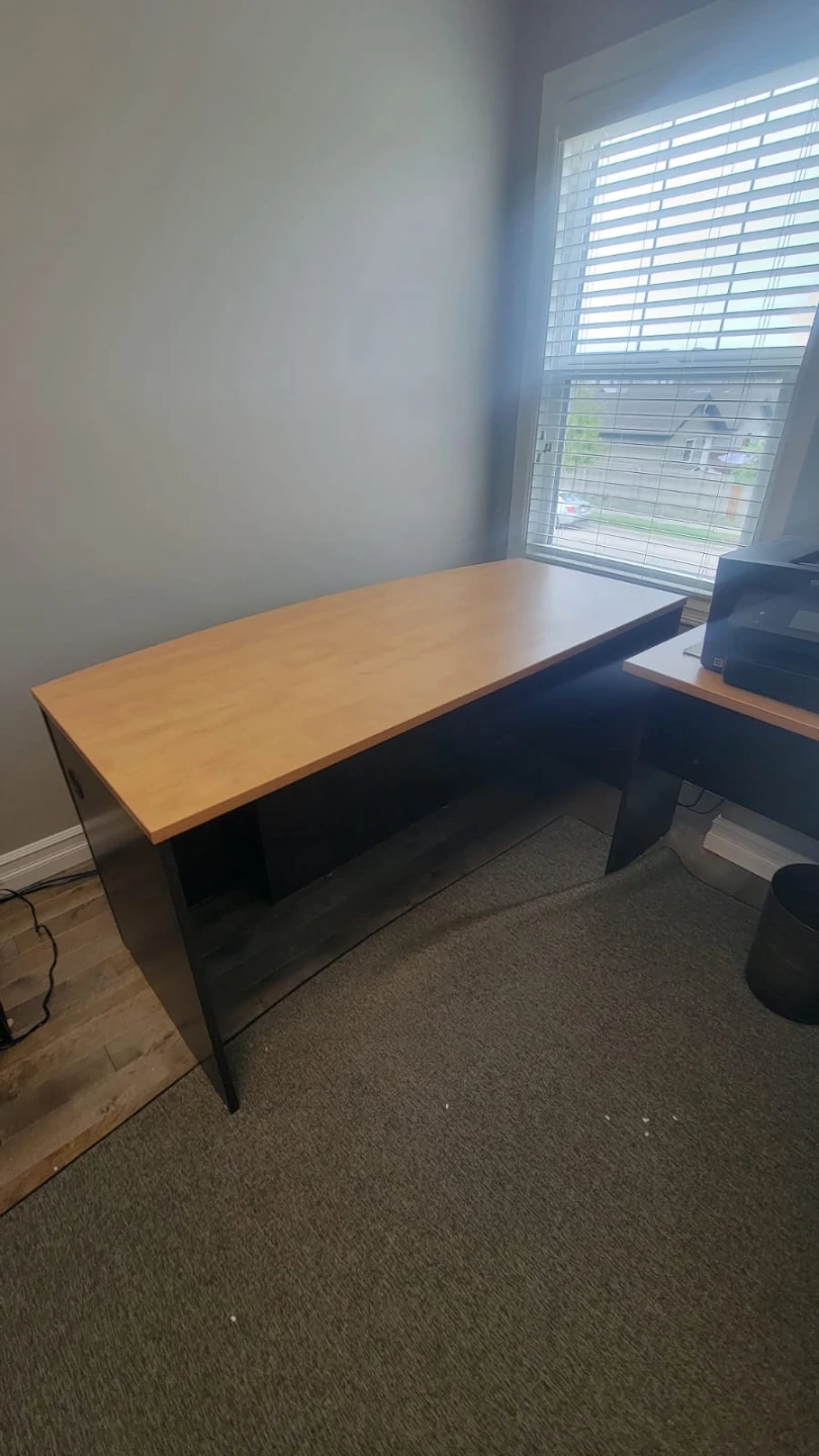 Modern Office Desk - photo 2