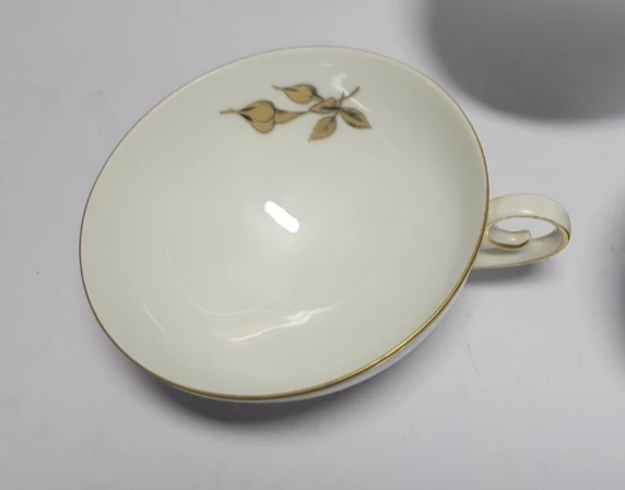 Ilmenau Graf von Henneberg Carmen Tea Cup and Saucer - photo 5