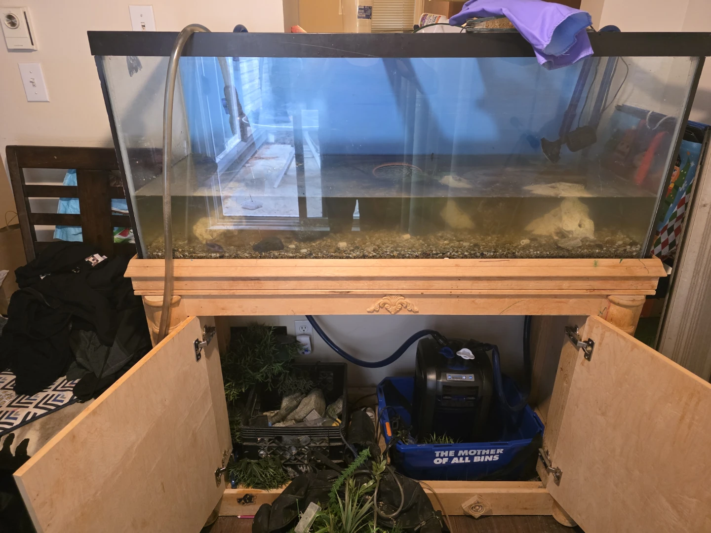 75 gallon tank  Aquarium with Wood Stand and Filter - photo 5