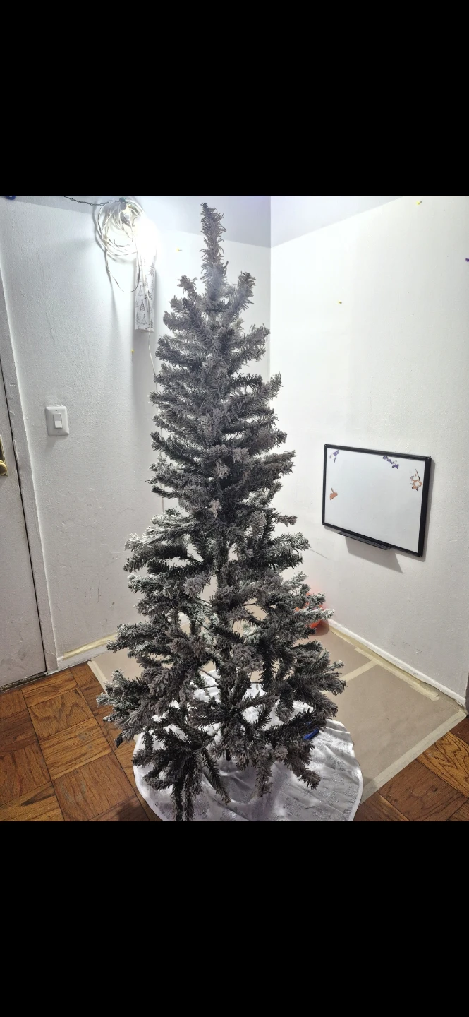 Holiday Time 6-Foot Flocked Pine Tree - photo 3