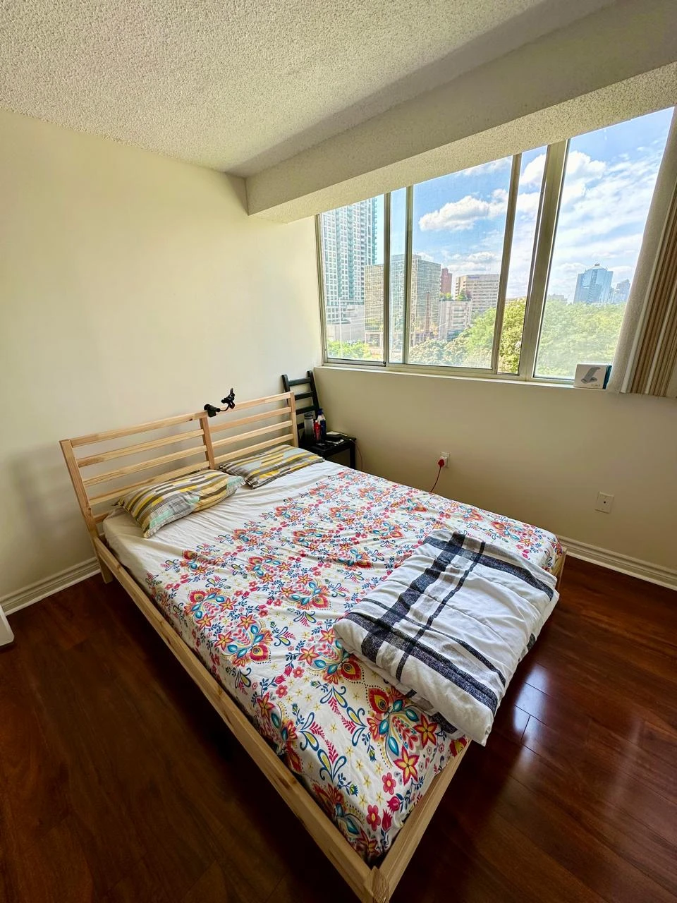 Private Room for Rent - photo 2