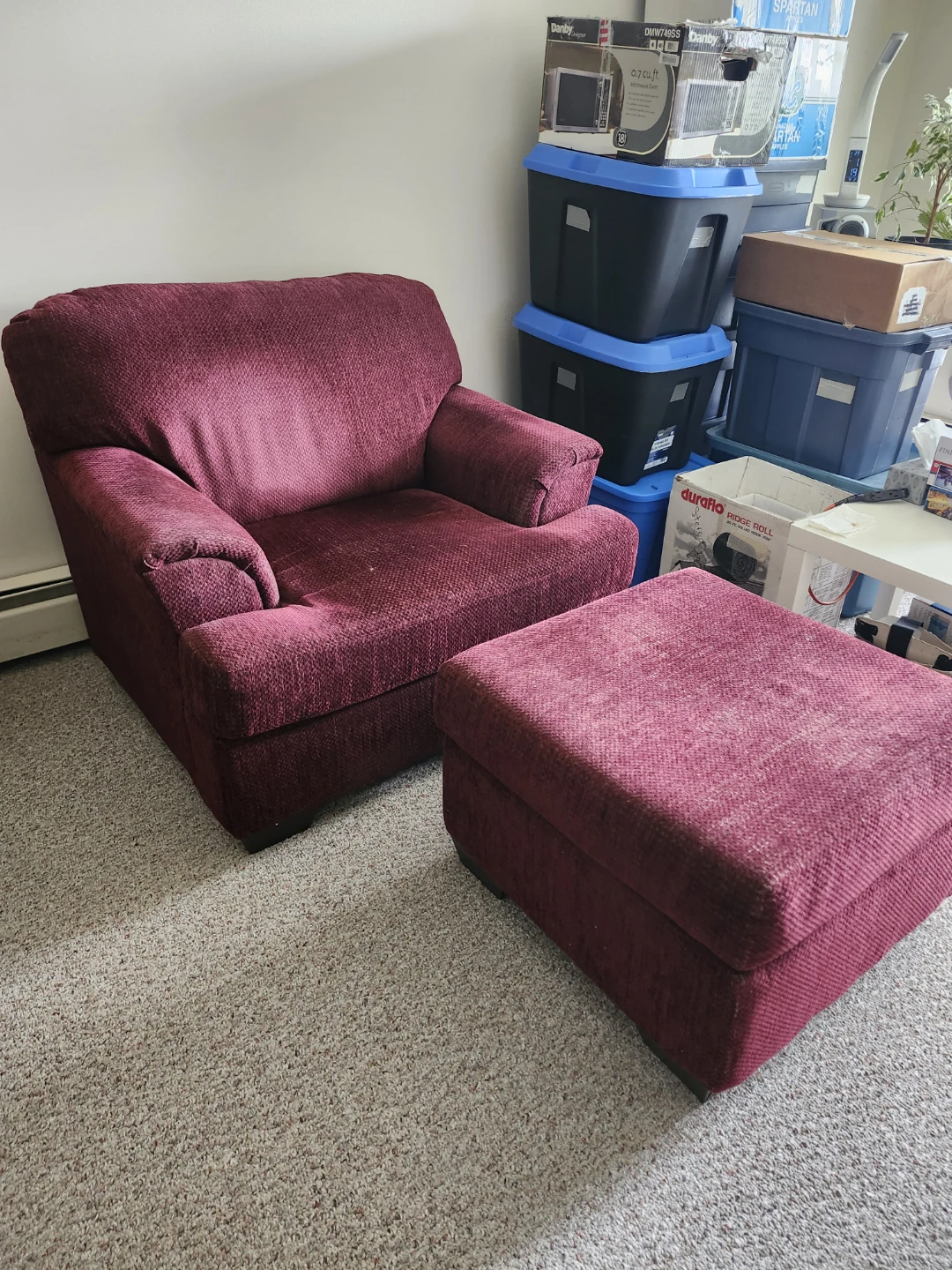 Arm chair and ottoman