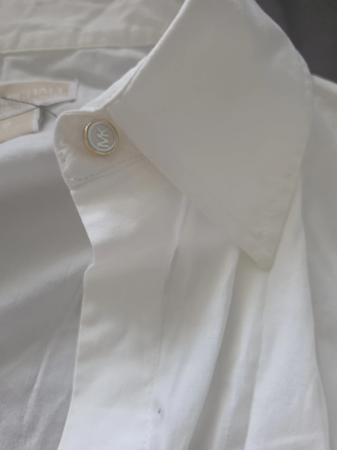 🏈Michael Kors White Button-Down Shirt