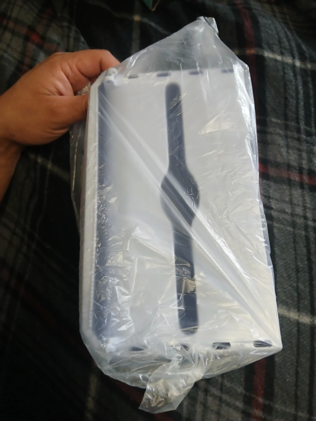 Masirs Tissue Dispenser with Phone Shelf - photo 5
