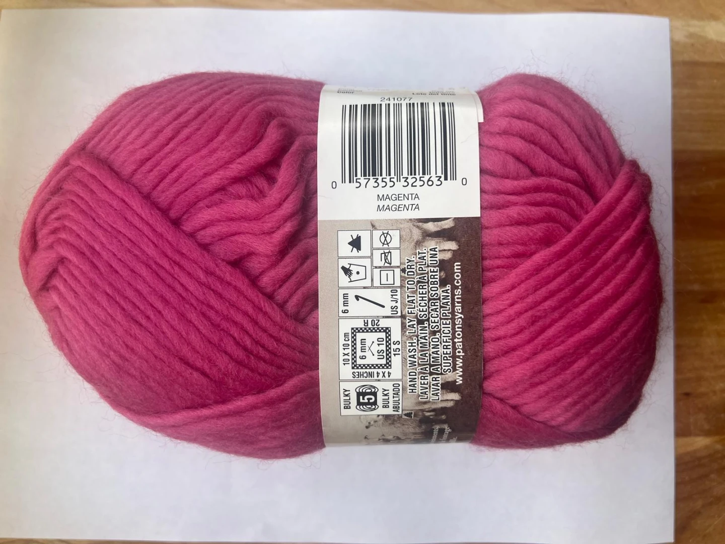 Patons Wool Roving Yarn - Magenta - photo 3
