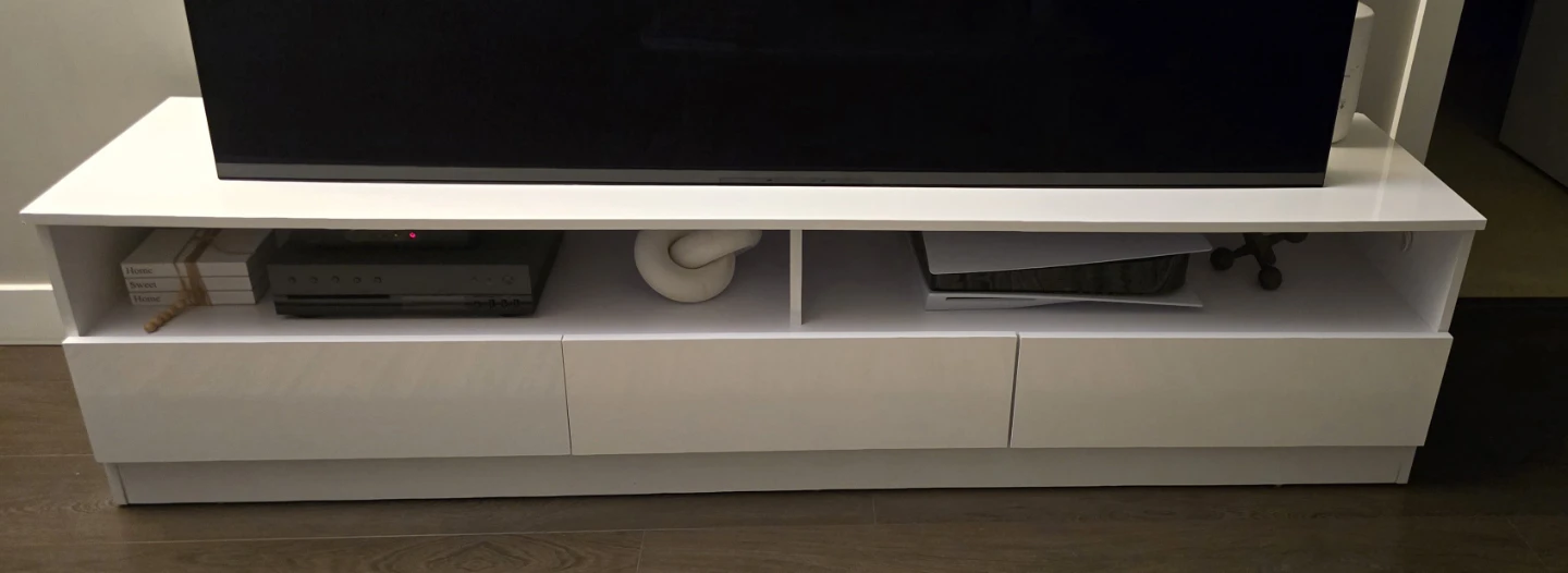White TV Stand with LED Lighting up to 78"