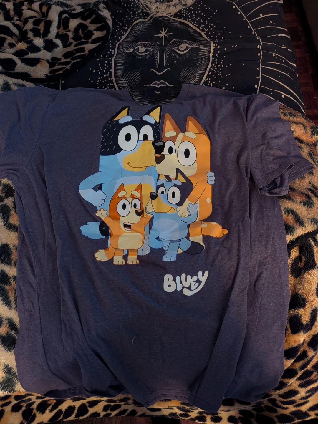 Bluey Family Graphic T-Shirt - photo 4