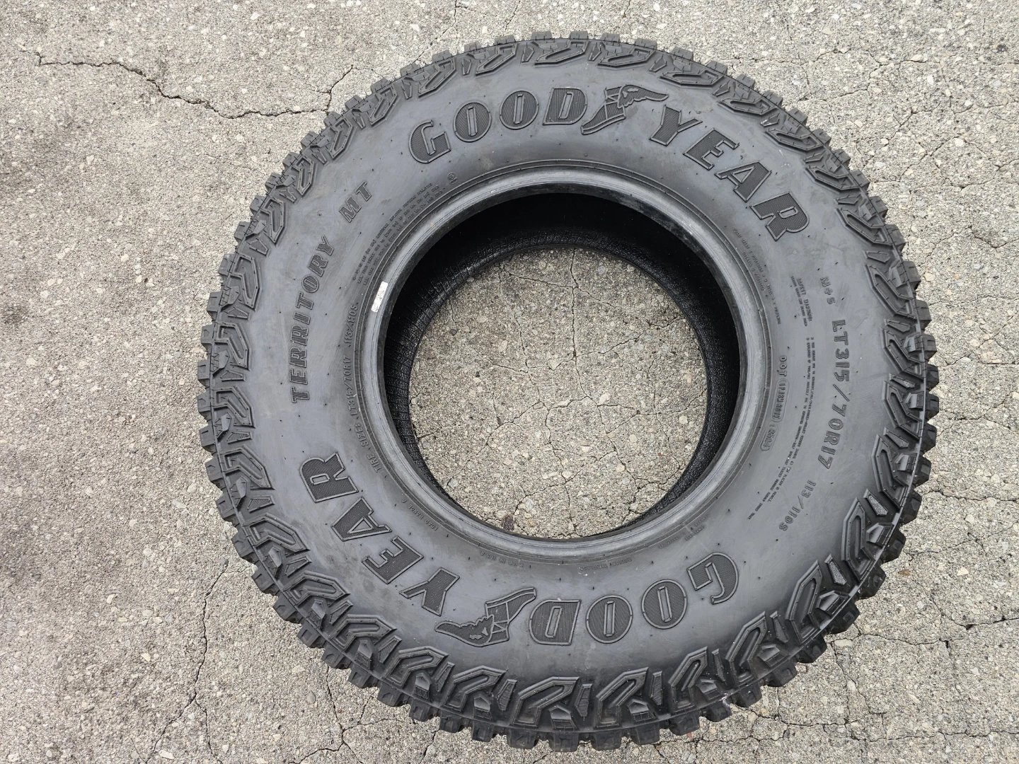 LT315/70 R17 ALL TERRAIN TIRE (1 ONLY) - photo 5