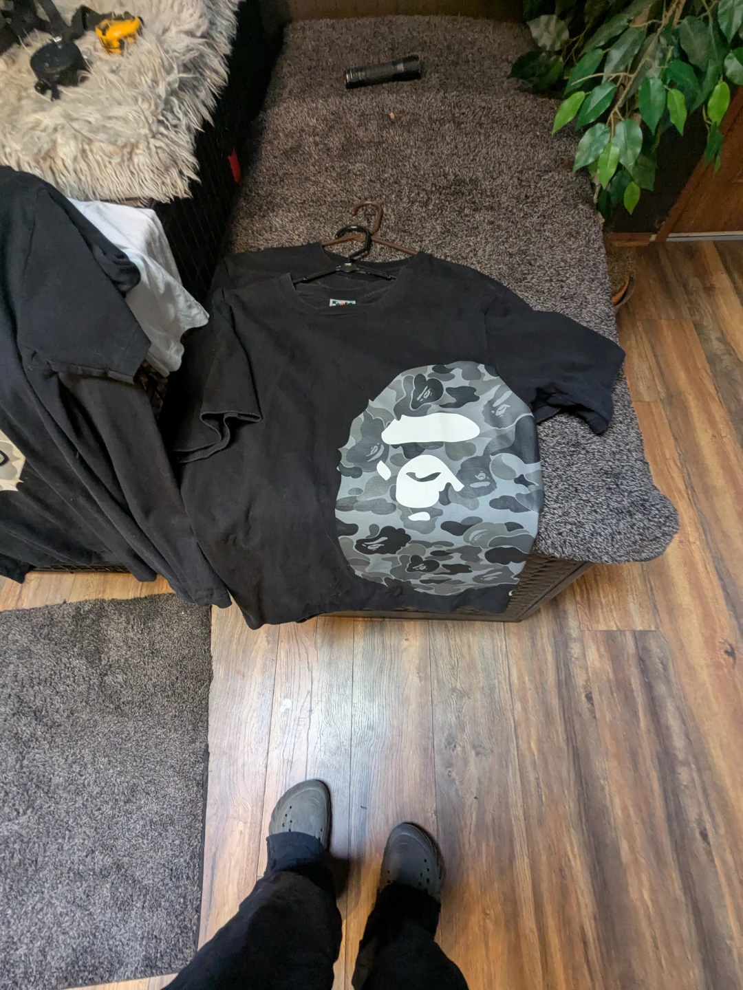 Bape lot 4 tees large 1 zip up hoodie XL /free  bape mask - photo 3