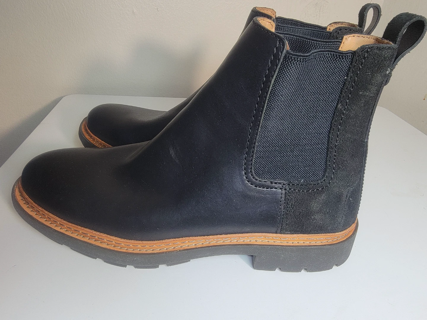 Clarks Black Chelsea Boots US Men 10