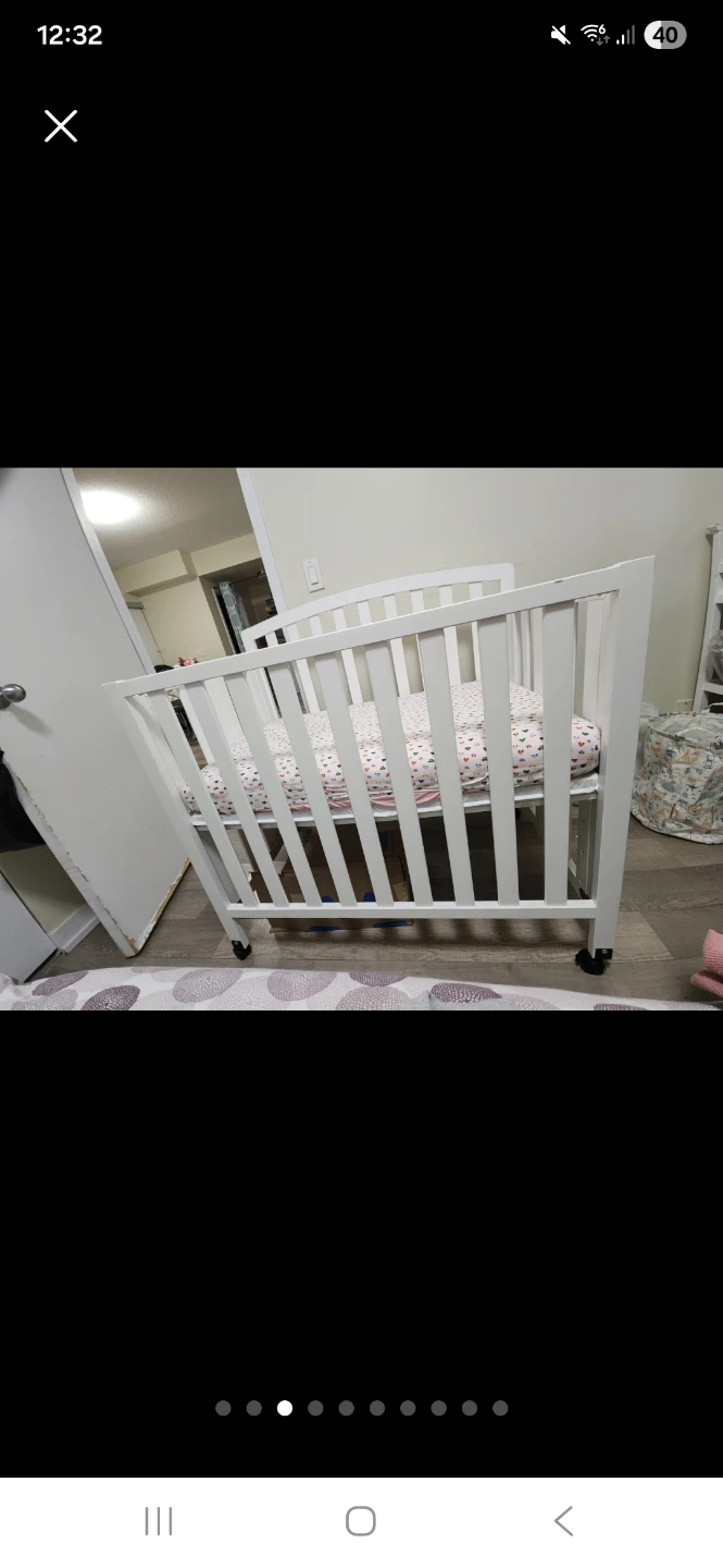 White Adjustable Folding Crib - photo 5