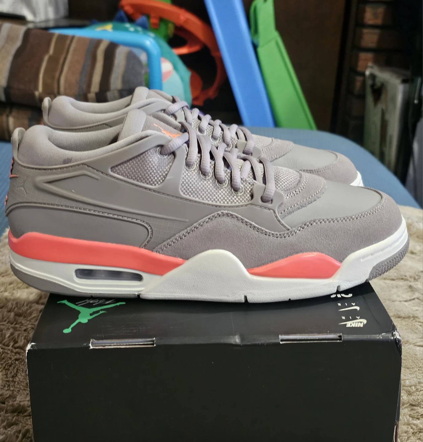 New Air Jordan 4 RM - photo 4