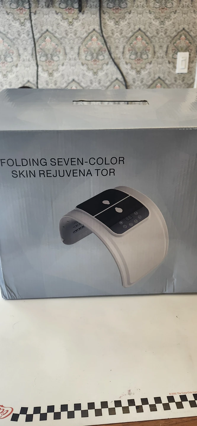 Folding Seven-Color Skin Rejuvenator Light
