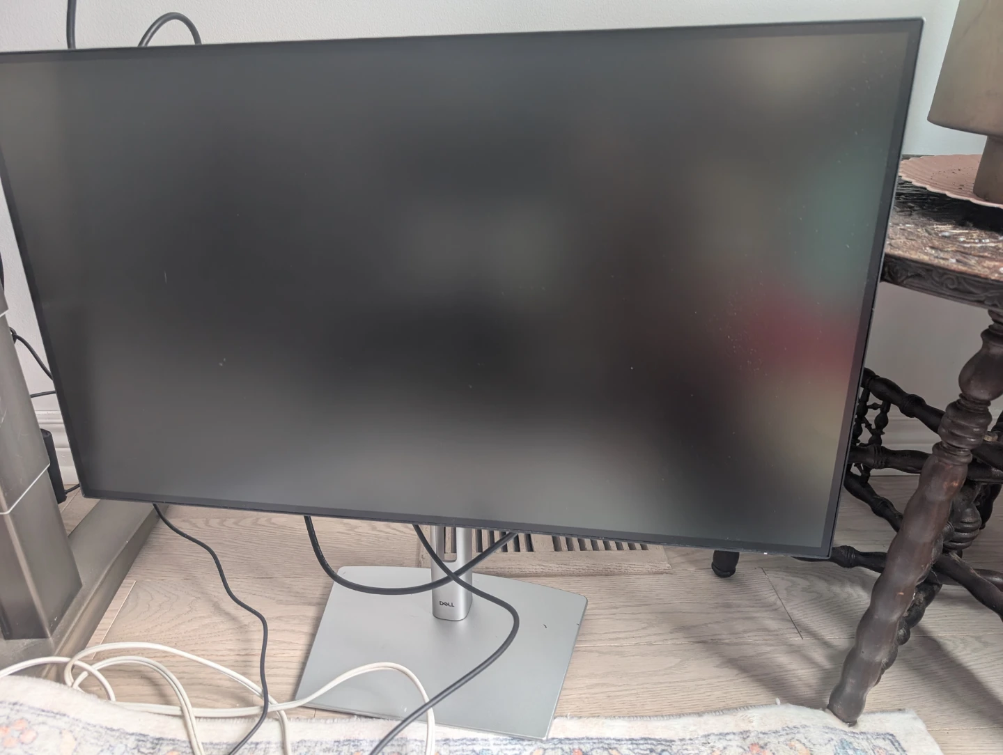 Dell U2724DE Flat Panel Monitor