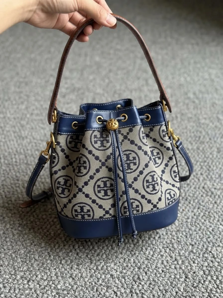 TB Bucket Bag - photo 2