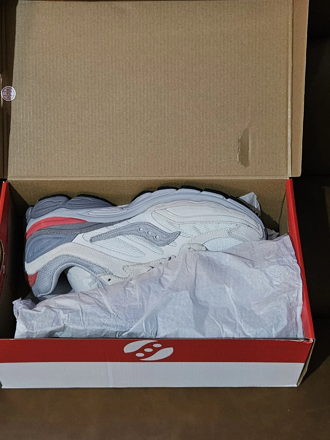 Saucony Progrid Omni 9 Shoes Ivory/Grey