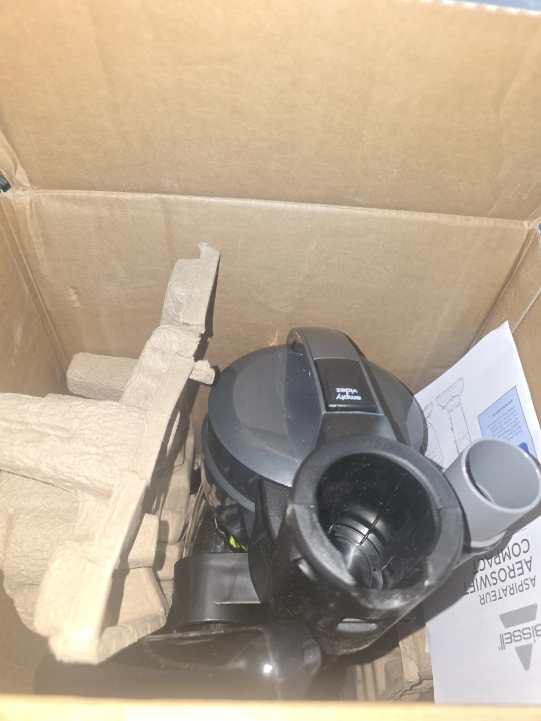 BISSELL AeroSwift Compact Upright Vacuum 1808E - photo 3
