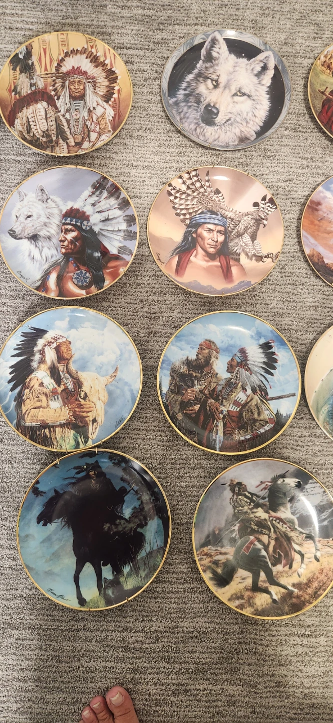 Plate collection - photo 5
