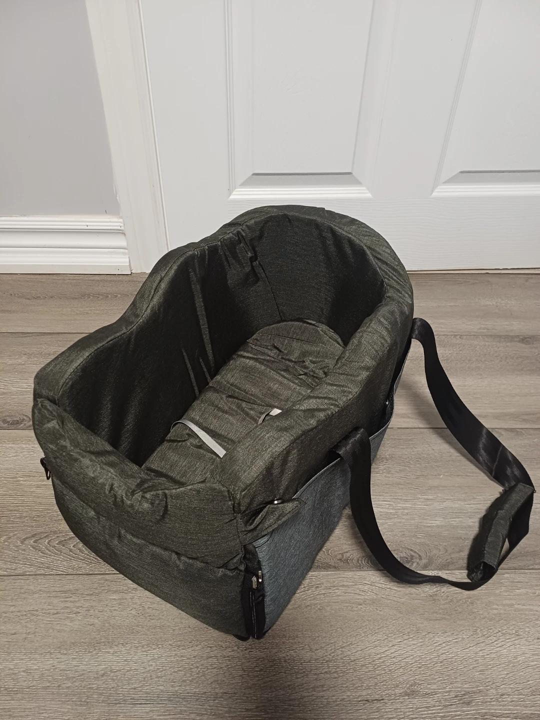 Pet car seat booster - photo 2