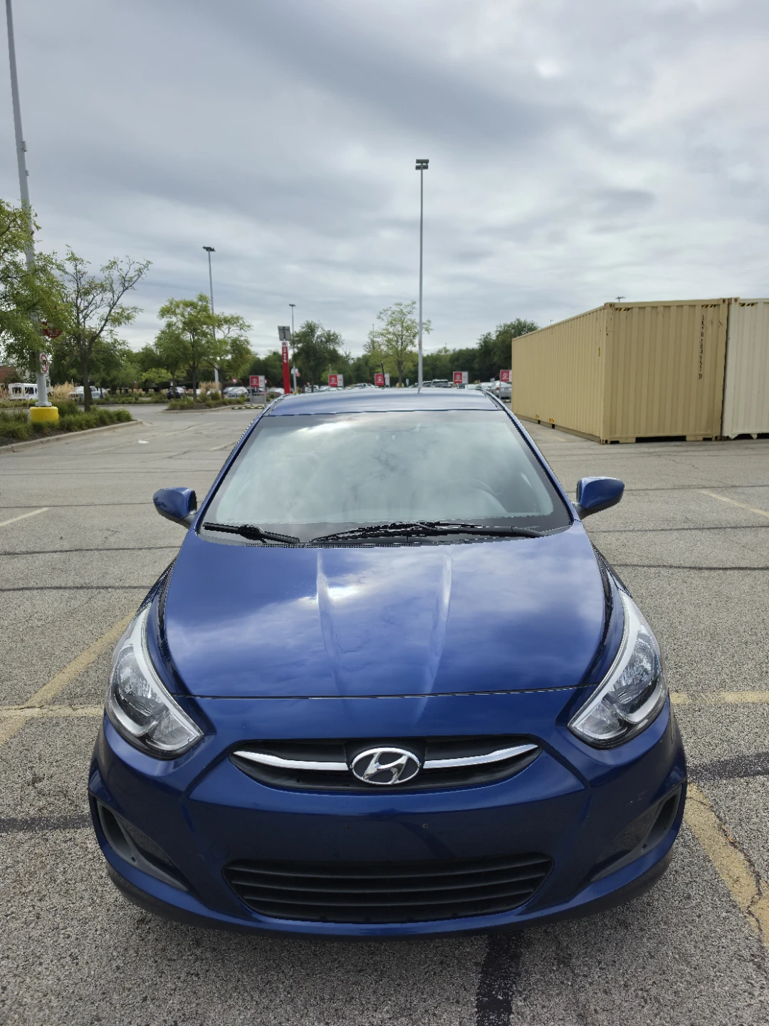Blue Hyundai Accent Hatchback - photo 2